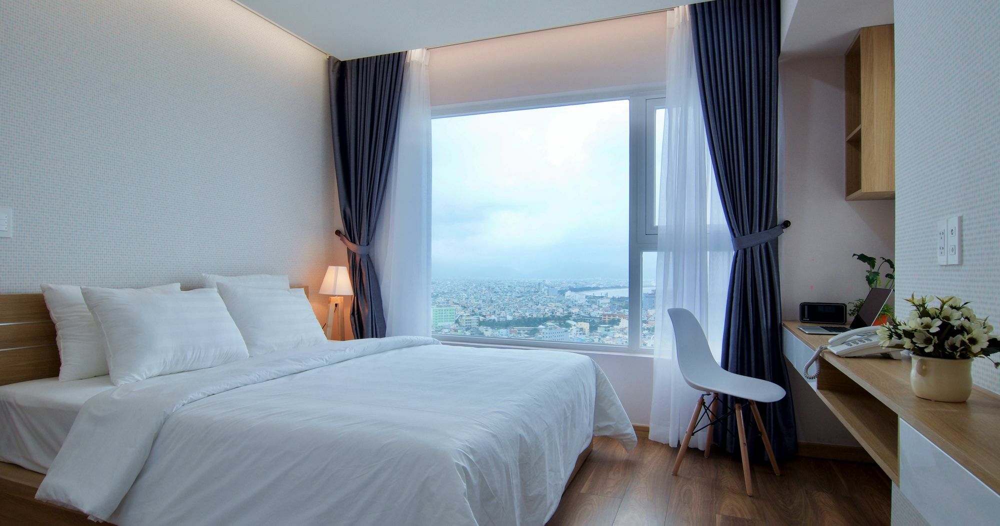 Saman Luxury Apartment ดานัง ภายนอก รูปภาพ